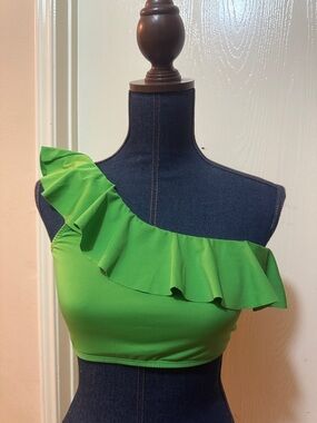 Asymmetric Ruffle Crop Camisole - Green